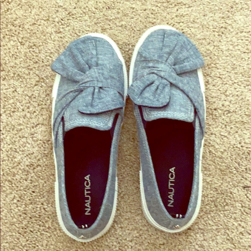 Nautica chambray slip on sneakers